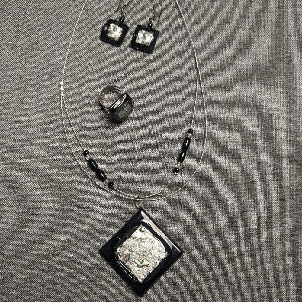 Necklace , Earring and Ring Set